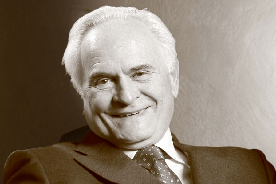 Pino-Colombo-Presidente-Montefarmaco